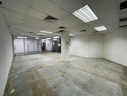 North Bridge Centre (D7), Office #472814171